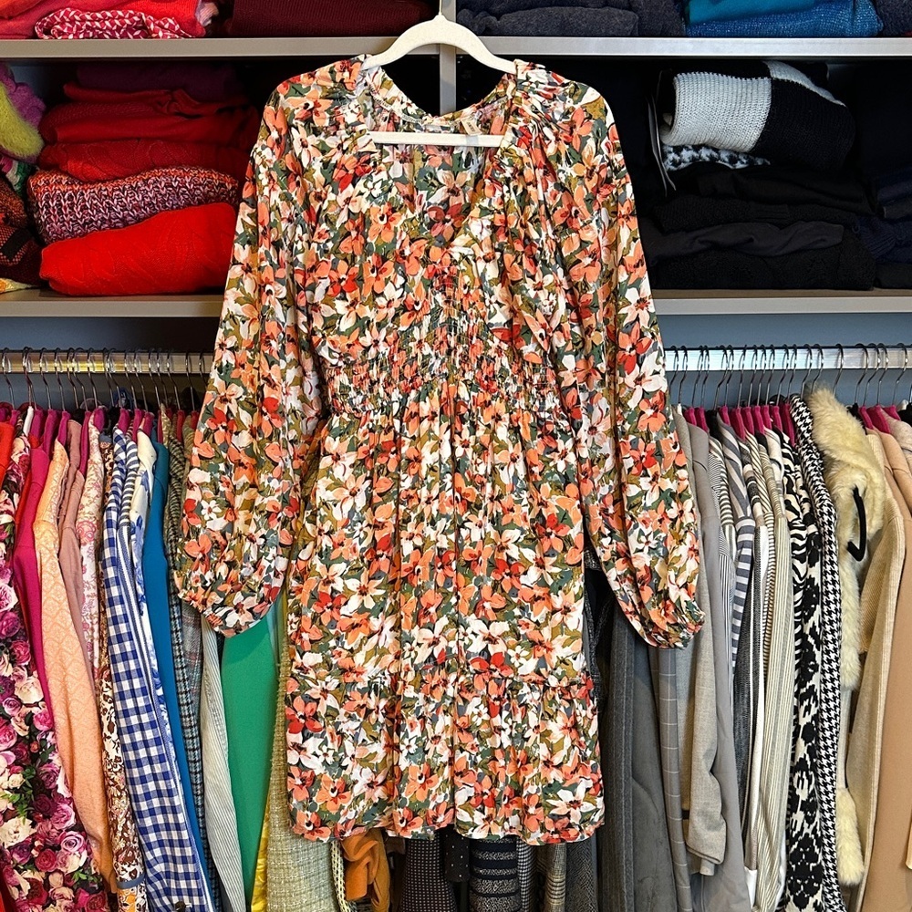 Dokotoo coral/green/white floral long sleeve smocked waist lined dress size S